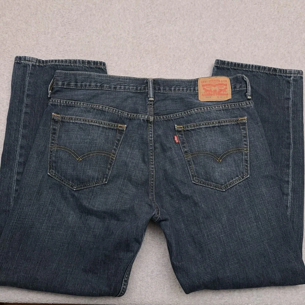Levi's 569 Jeans Men's 38x31* Loose Straight‎ Dark Wash Denim 100% Cotton